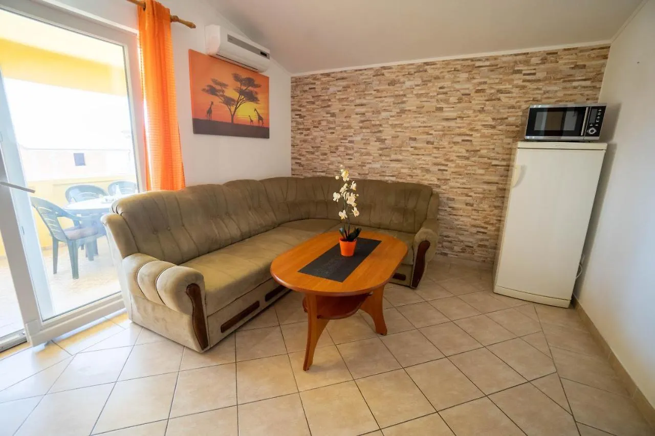 Apartments Pavic Vir