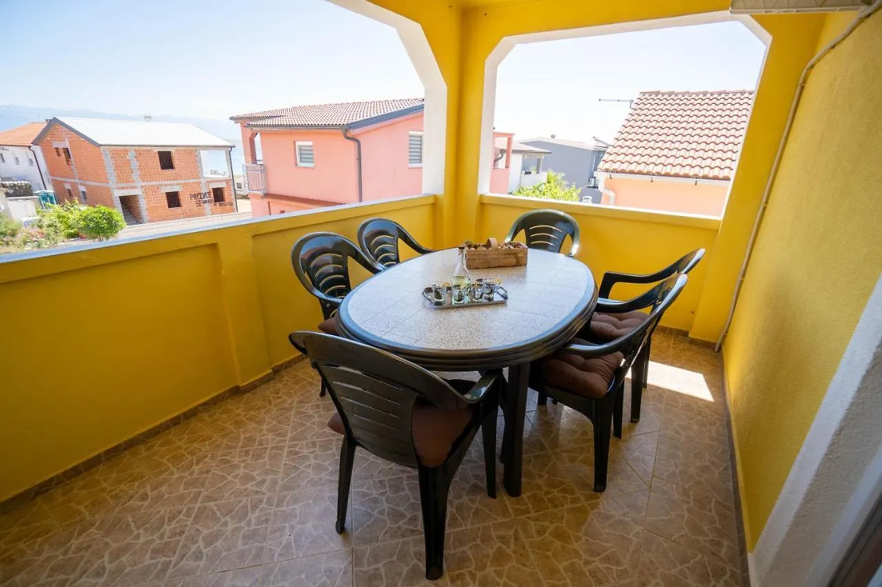 Apartments Pavic Vir