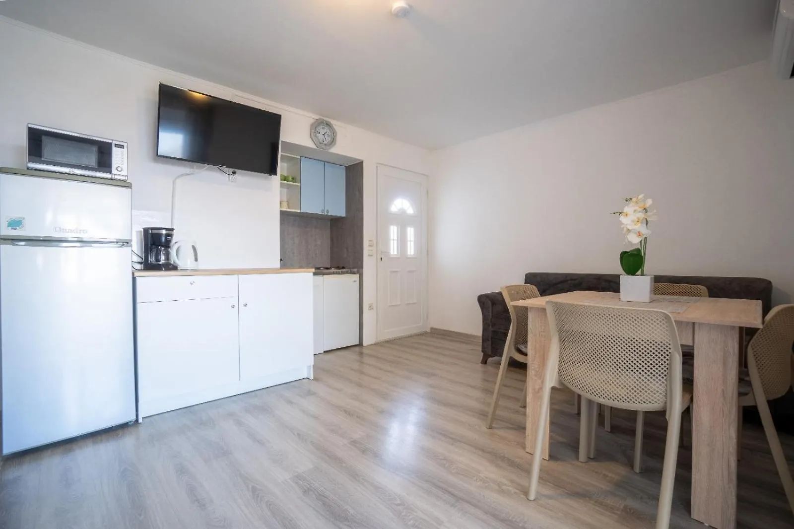 Apartments Pavic Vir 0*,  Horvátország